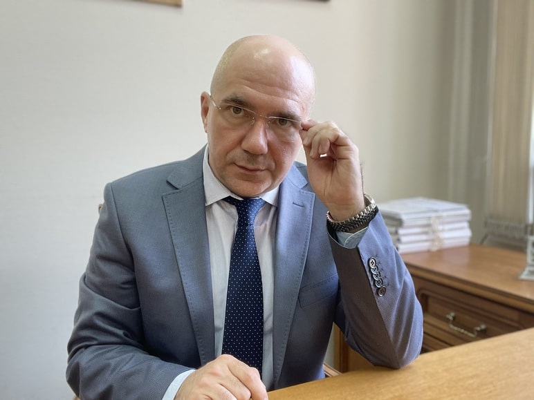 Адвокат Константин Добиков